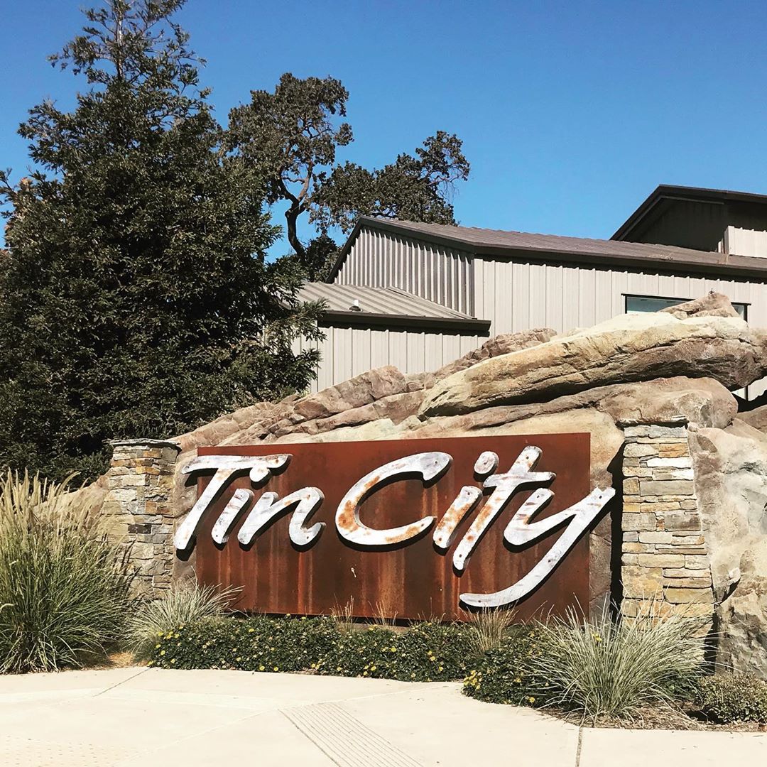 Tin City sign